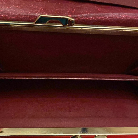 Vintage Chloe Kisslock Wallet - Picture 8 of 10